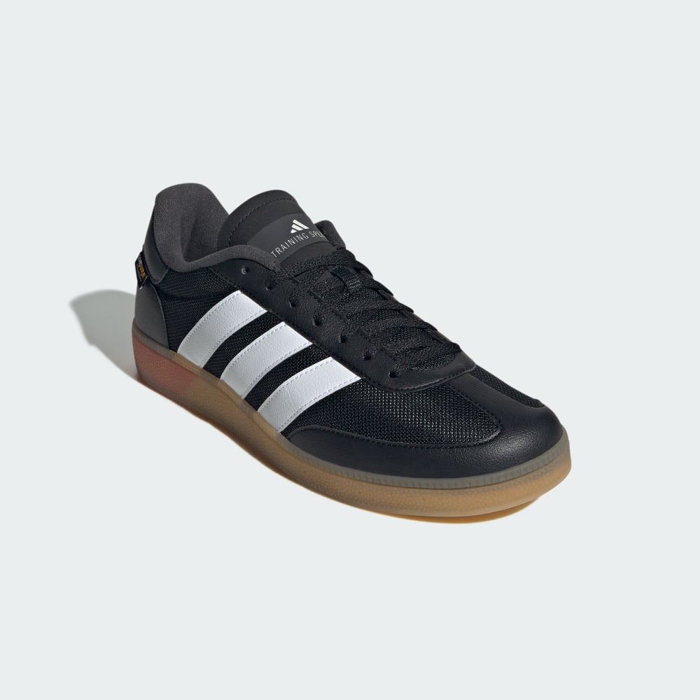 楊謹華、陳華、廖晏均示範 adidas Originals 全新女性服飾系列!「這件」穿上秒瘦 5 公斤!