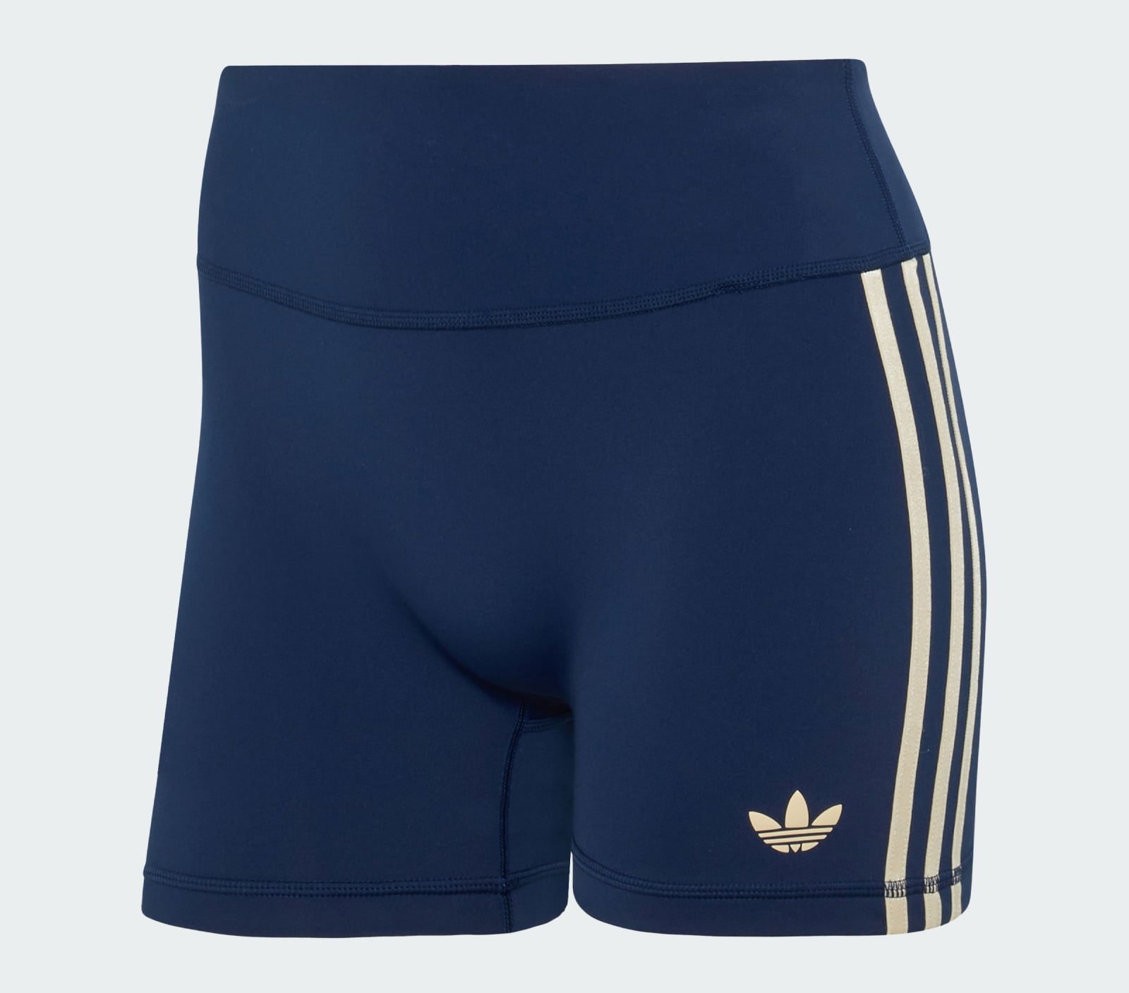 楊謹華、陳華、廖晏均示範 adidas Originals 全新女性服飾系列!「這件」穿上秒瘦 5 公斤!