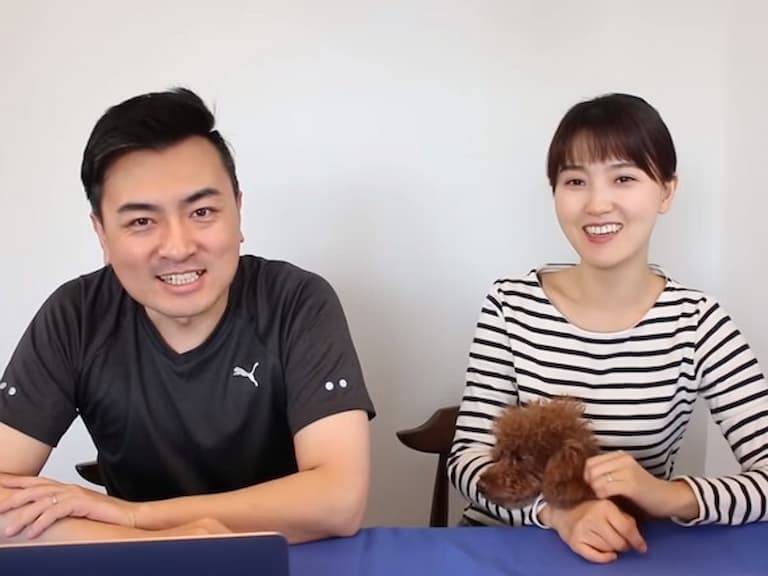 老高與小茉新片變 33 分鐘黑底白字！紛絲嚇瘋直呼：「像 Podcast！」