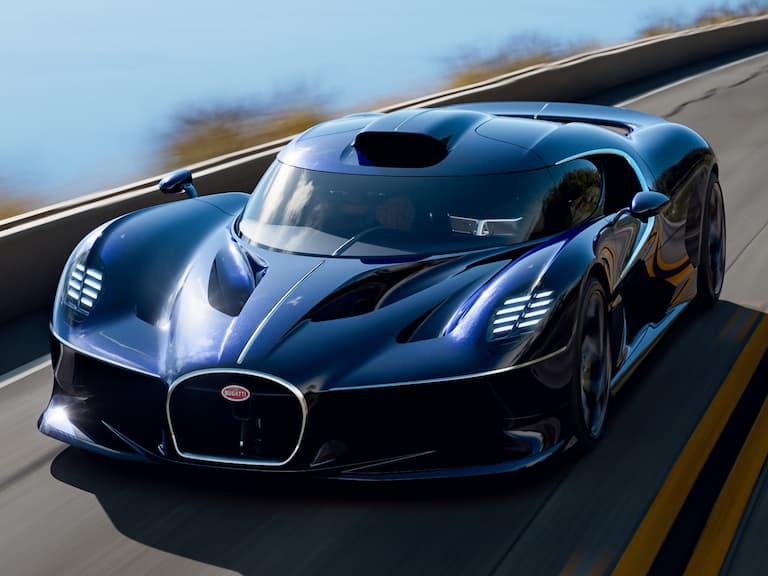 Bugatti 打造全球唯一 Destrier！8.0 升 W16 狂榨 1,578 匹，售價與車主至今保密！