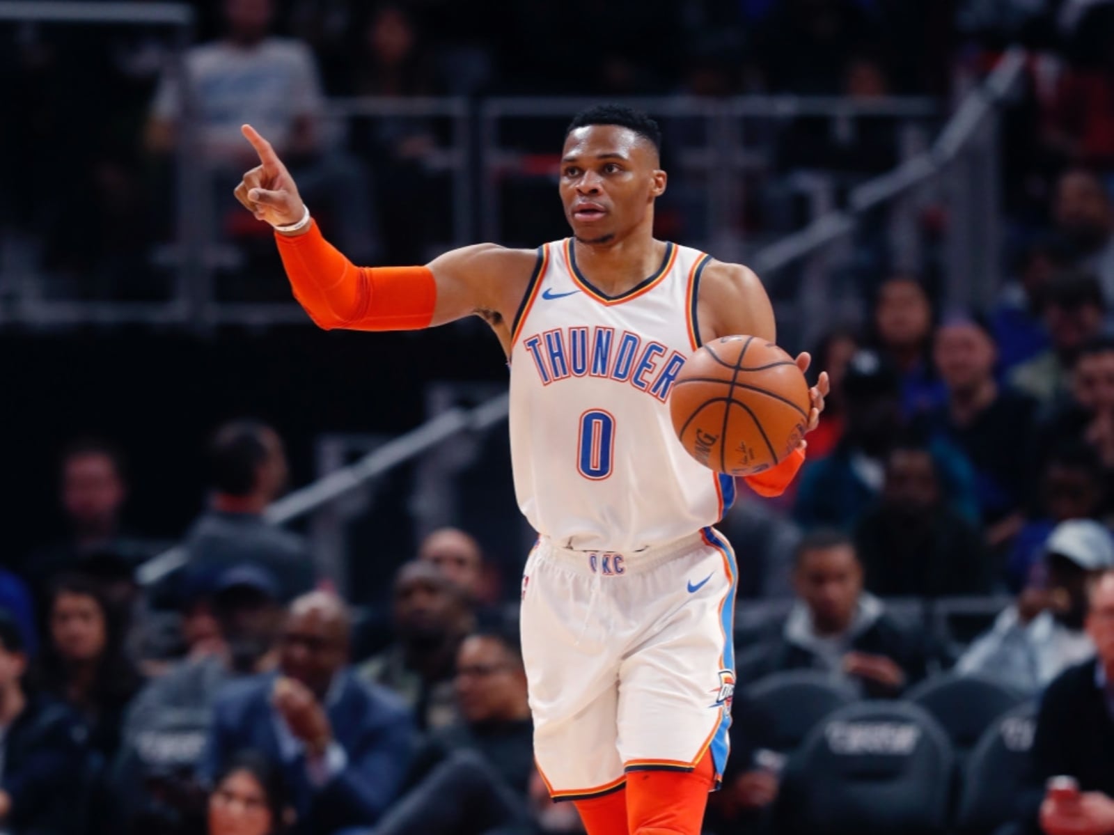 NBA / Russell Westbrook 有望重披雷霆戰袍？傳球隊規劃「一天合約」回主場完成最後一戰