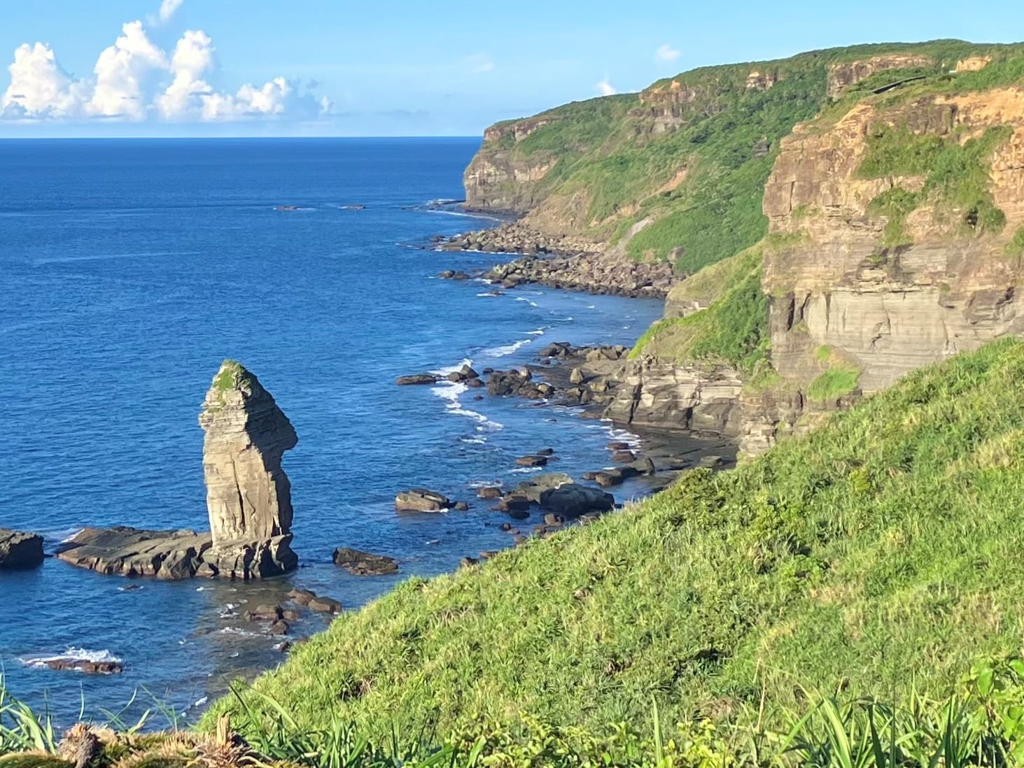 吉伊卡哇「人魚島」在哪裡？離台灣只有 111 公里景點曝光！