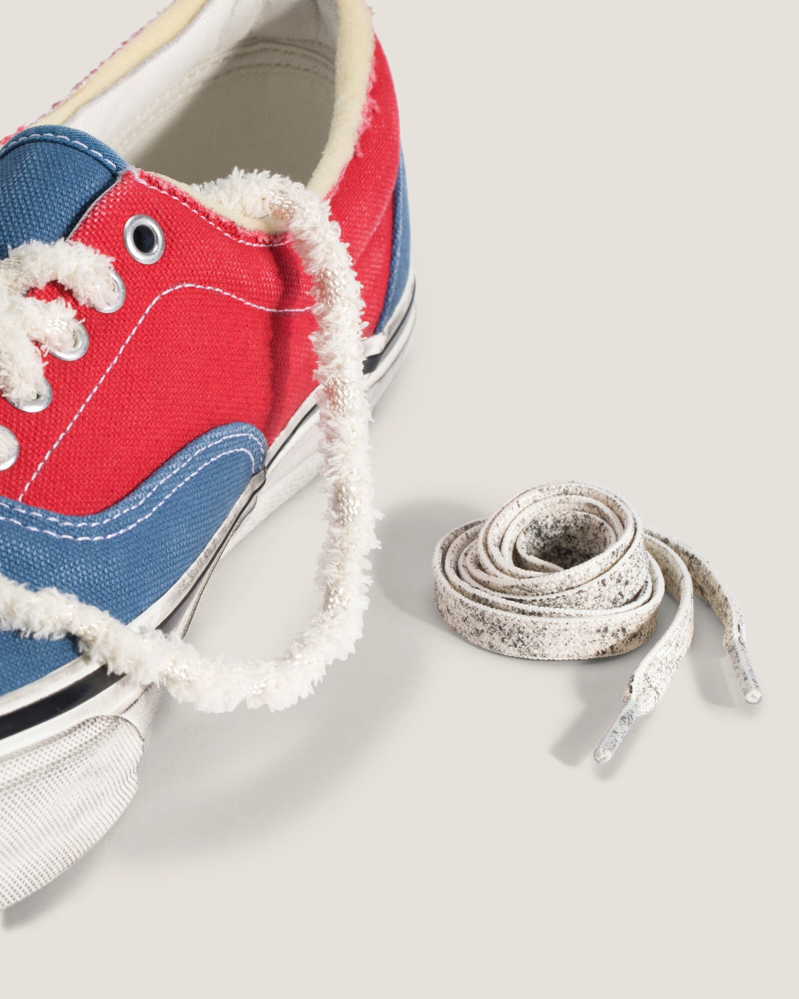 Vans 最高規格支線 OTW by Vans 正式登台!首波 Era 95 DST 3 款配色曝光,8 月 14 日開搶!