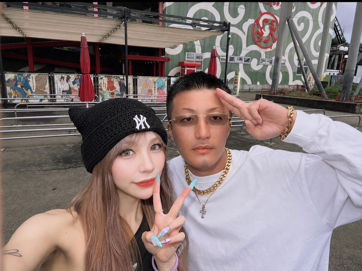 《不良一族尋愛記》第一季CP近況曝光！Baby、小塚甜蜜同遊火影忍者主題樂園！