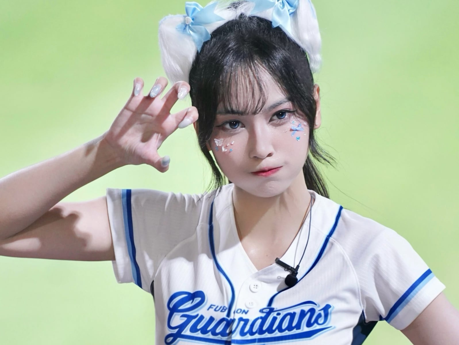 「排球女神」十一挑戰應援棒球，成為 Fubon Angels mini 強力新血！【野生抓正妹】