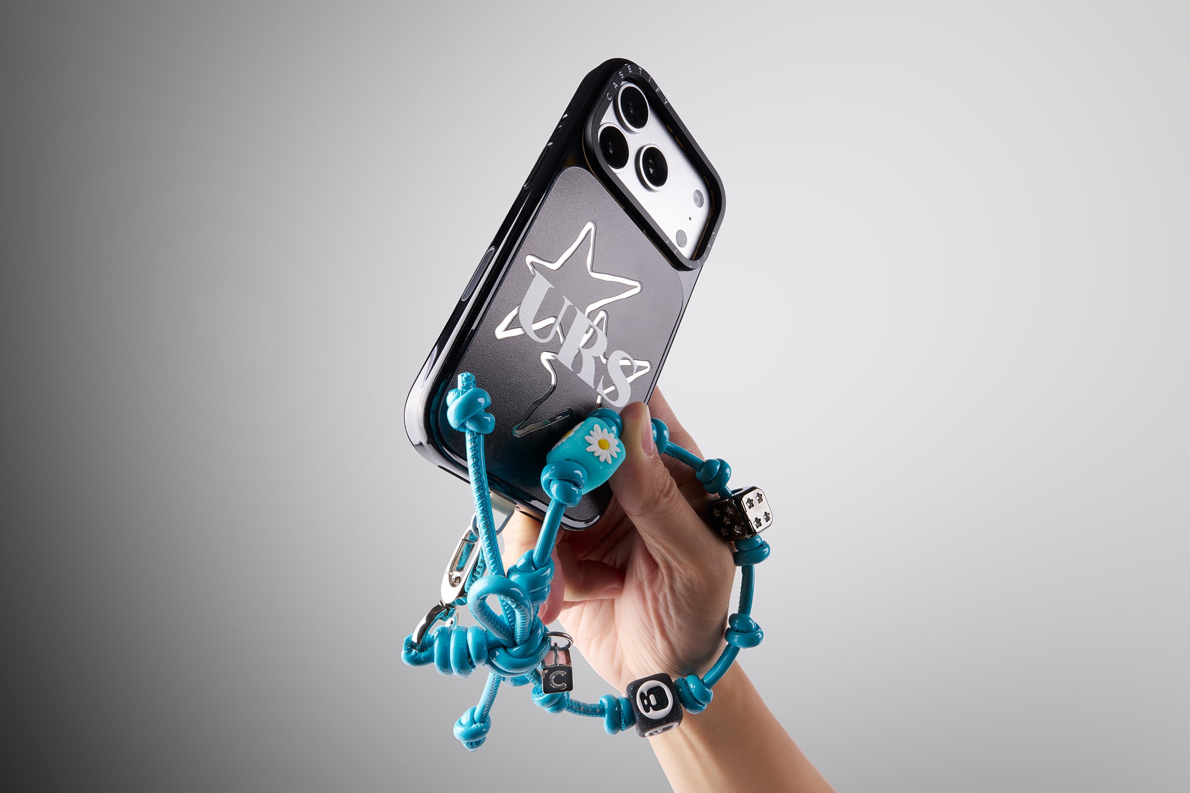 權志龍親自設計手機殼!CASETiFY MAKE iT YOURS 系列 8 月 27 日開賣,限量小卡、鏡面支架一次看!