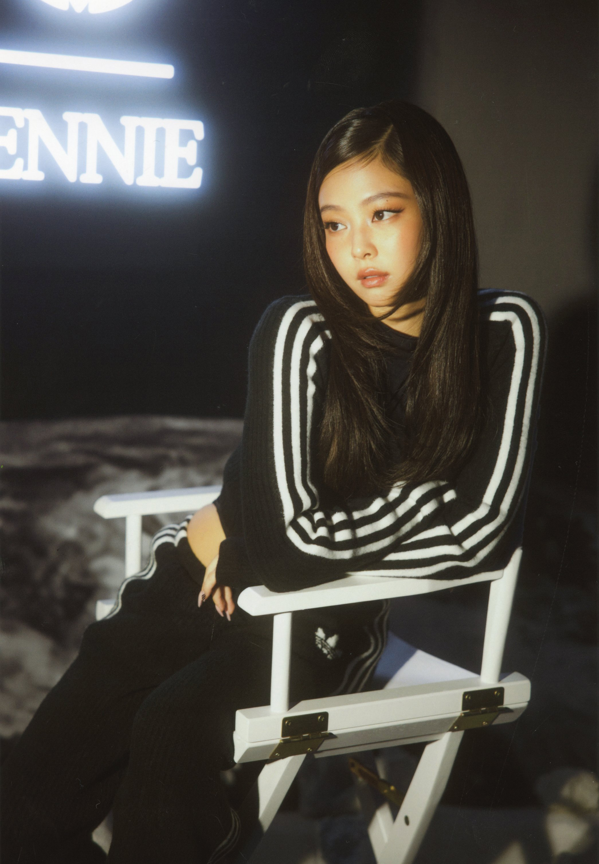 BLACKPINK JENNIE 身高 163 公分 adidas Originals 聯名系列台灣正式發售!開賣時間、地點、價格⋯一次看!