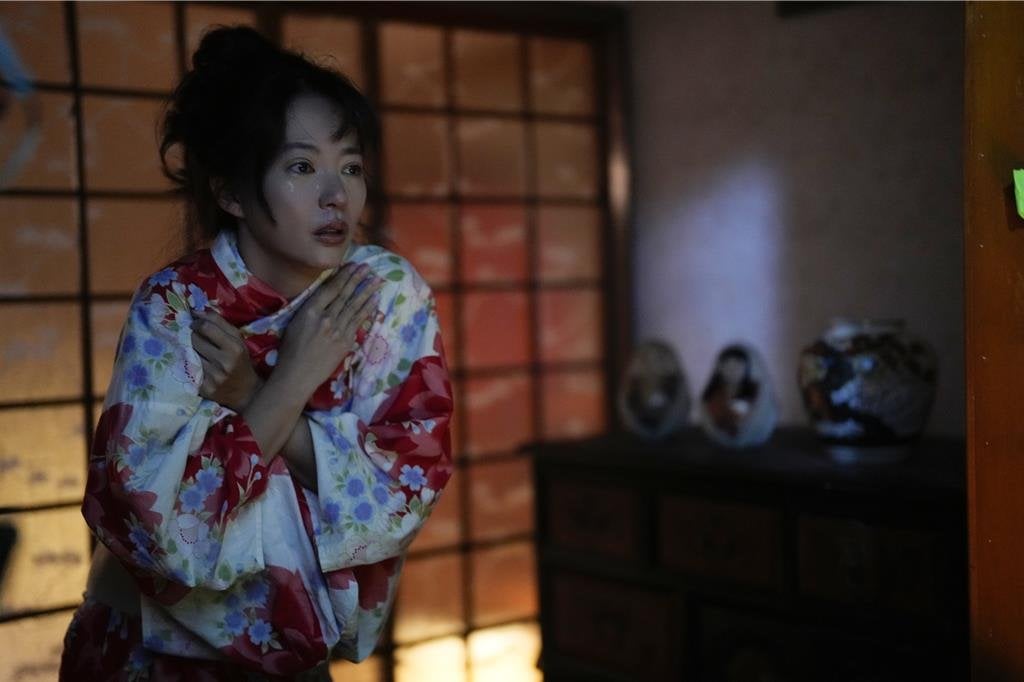 Netflix冠軍片《鳳姐》改編真人真事!高宇蓁 Jean Kao 演茶室女子 網看完心碎