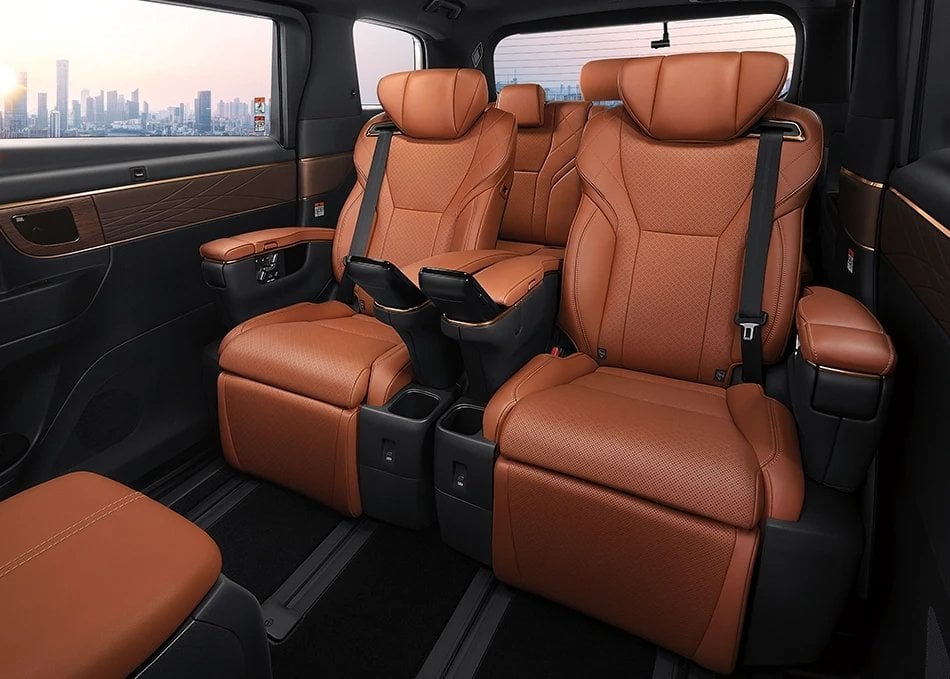 Toyota Alphard 新入門車型「Smart」登場!泰國開賣359萬泰銖 全車搭載4WD