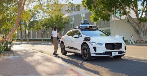 內華達州核准8000輛無人計程車!特斯拉搶下5000輛、Waymo攜手現代進軍市場