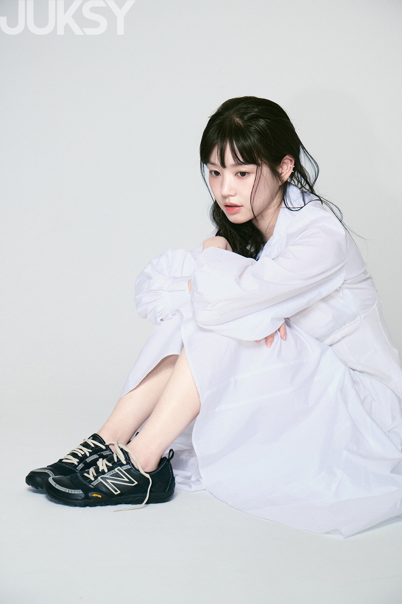 李侑菲