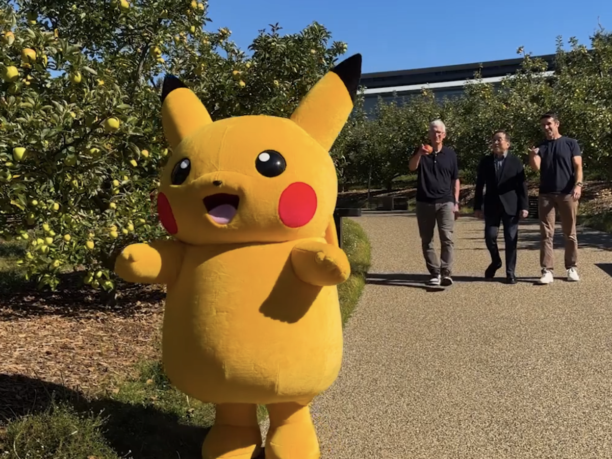 Tim Cook 邀寶可夢團隊造訪 Apple Park！皮卡丘逛遍園區，還失控闖進池塘