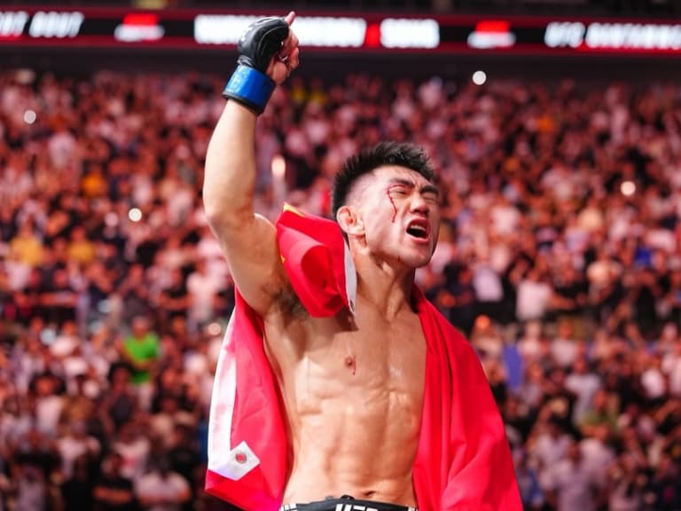 UFC 上海站/宋亞東爆冷 KO 擊倒 Nurmagomedov 震撼格鬥圈!賽後霸氣放話「還有誰!」