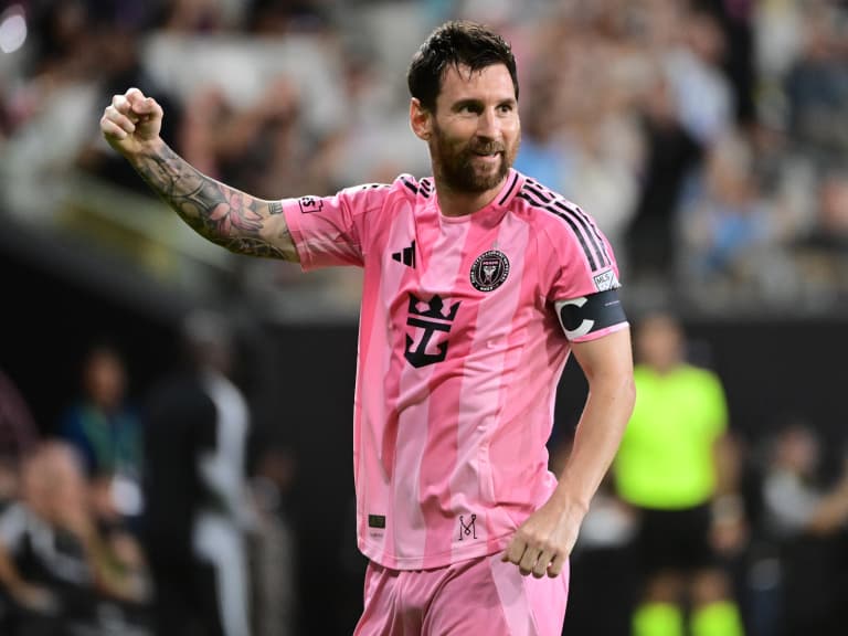 梅西 Lionel Messi 39 歲狂轟大四喜！邁阿密國際 7：1 血洗蒙特婁，金靴榜稱王！