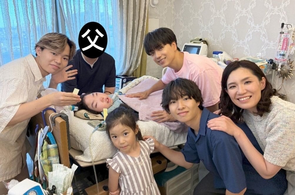 日本醫大生雙胞胎鋼琴家「兄弟組」登上24小時電視!山崎育三郎獻唱原創曲,為罕病兒童家庭送暖