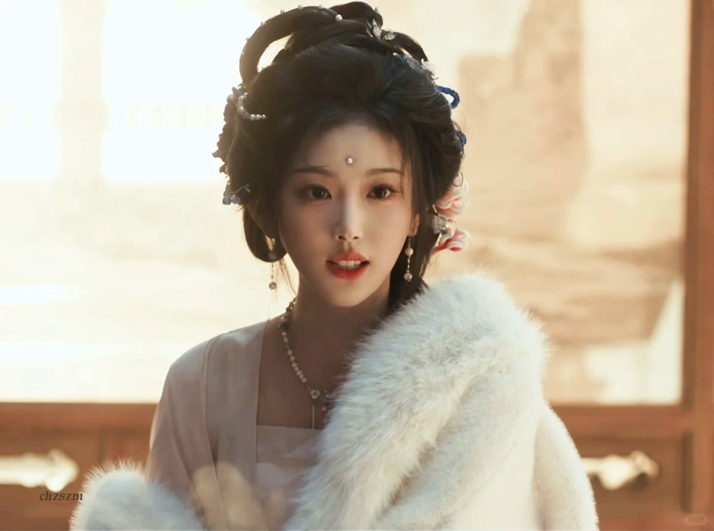 孔雪兒是《早春晴朗》原著粉,愛犬「盧克」竟與劇中角色同名!
