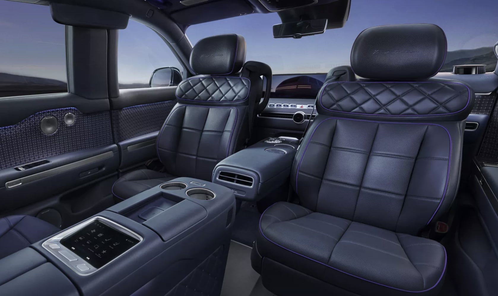 Genesis GV90 旗艦純電 SUV 正式亮相!657 匹馬力、123.5 kWh 電池,豪華座艙媲美移動貴賓室!