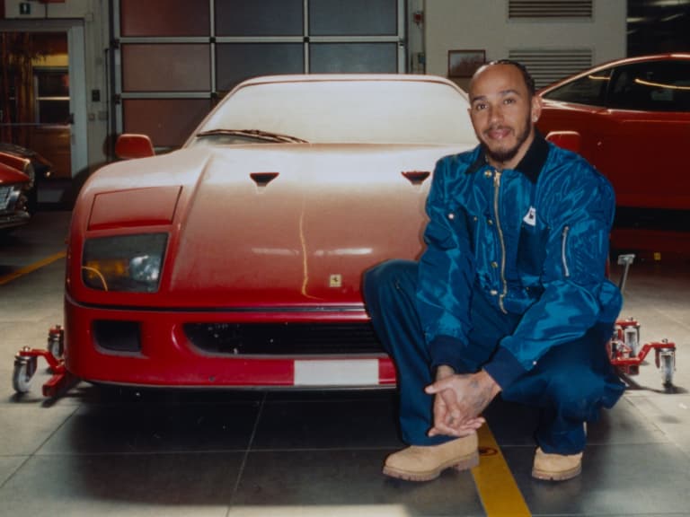 路易斯漢米爾頓 Lewis Hamilton  買下夢想車法拉利 F40！坦言：「它像一件藝術品！」