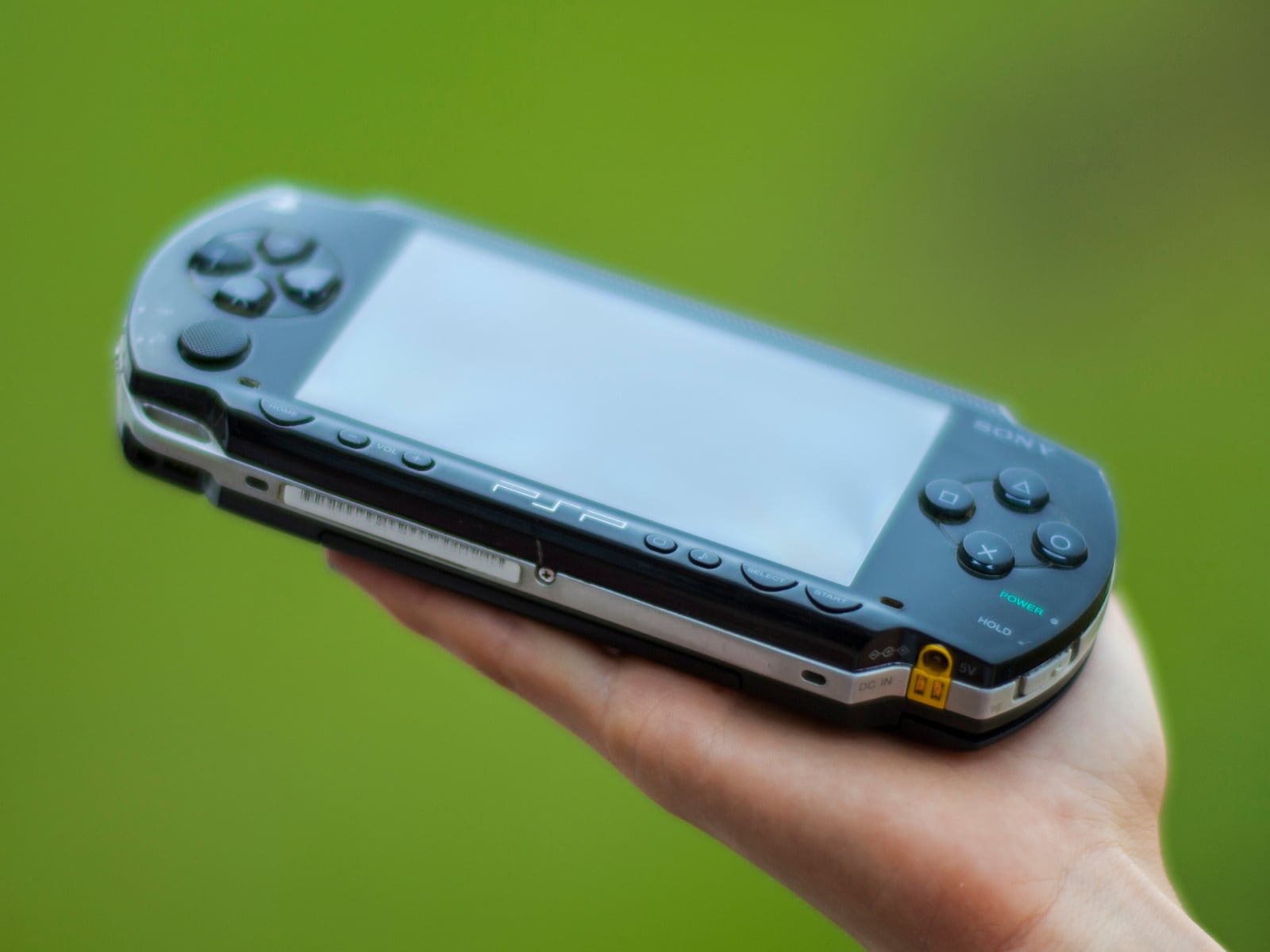 PSP 3 掌機復活了？Sony 傳推 200 美元超頻底座、支援 4K，與 PS6 同捆價讓玩家狂喊「荷包要失守」
