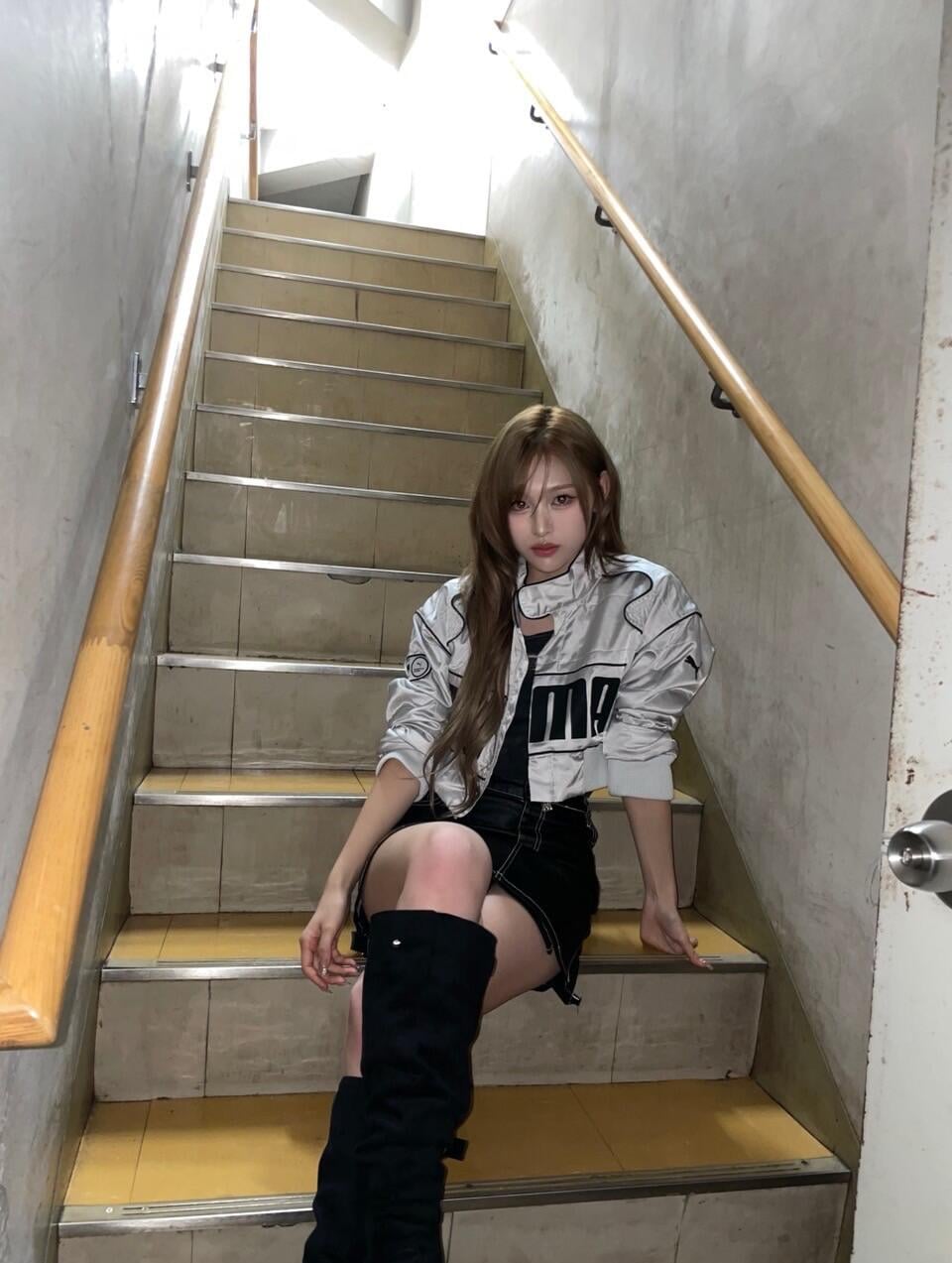 RESCENE 日本成員 Minami 是誰?身高 163「巨濟 YAHO」爆紅、5 大魅力快認識!