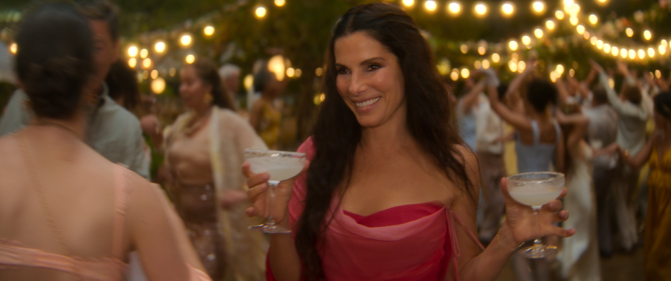 珊卓布拉克 Sandra Bullock 鬆口《超異能快感3》有望成真!直言:「將傳承魔法棒給新女巫!」