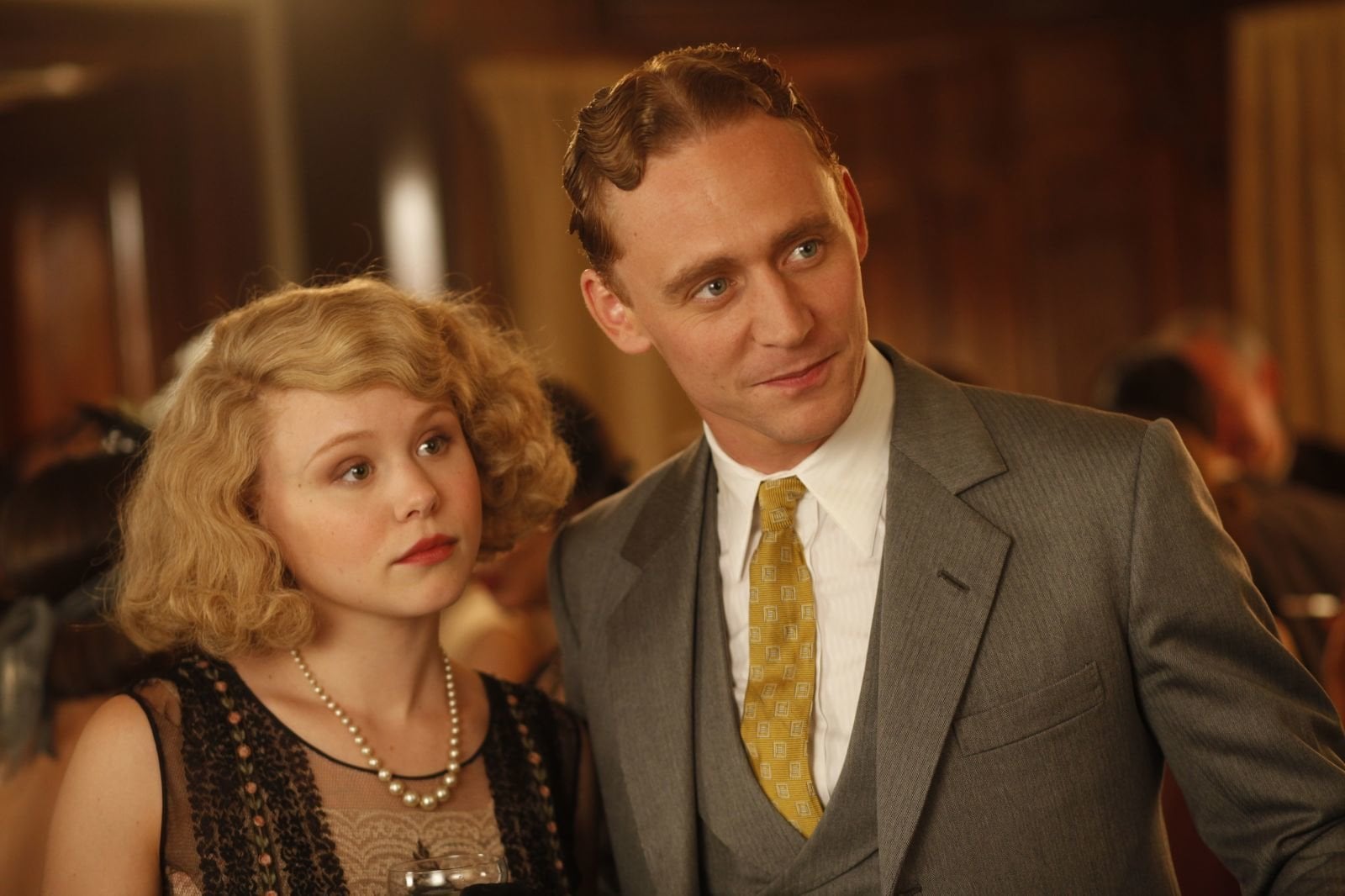 《復仇者聯盟5:末日崛起》湯姆希德斯頓 Tom Hiddleston 身高 188 超高!與雷神同框變反差萌、曾和泰勒絲交往⋯一篇認識!
