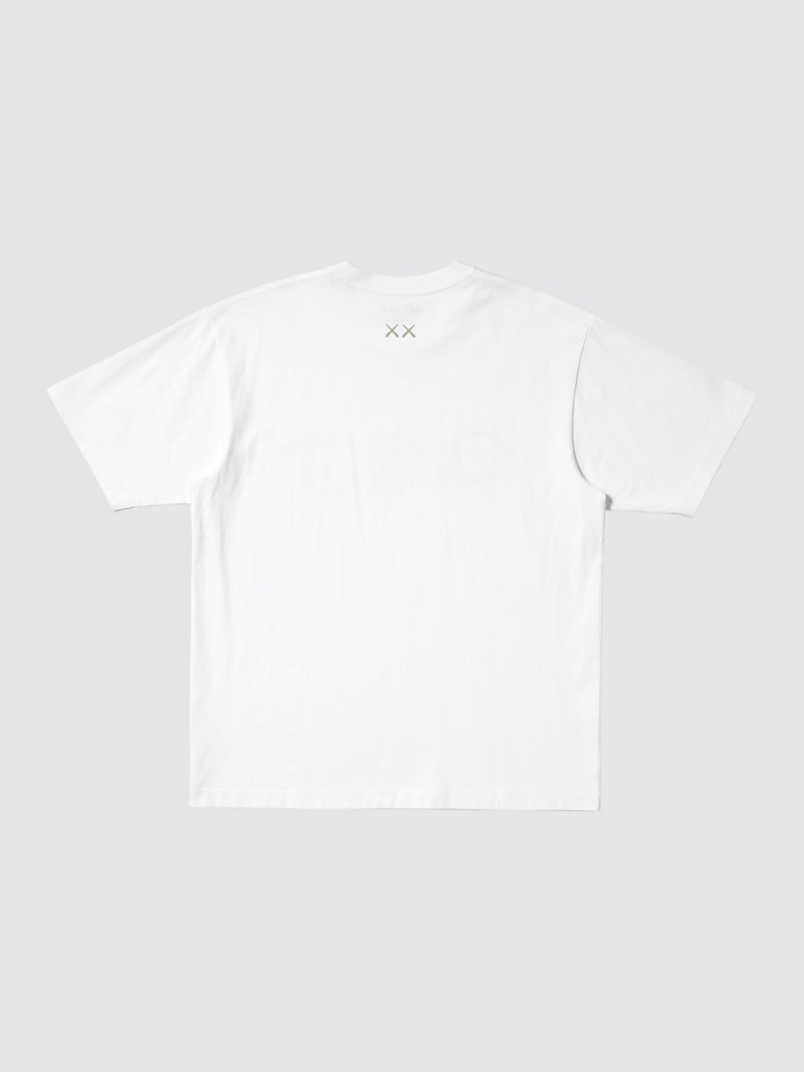 KAWS × UNIQLO 最新聯名「KAWS UNIVERSE」登場!三大全新角色、首款絨毛吊飾一次看