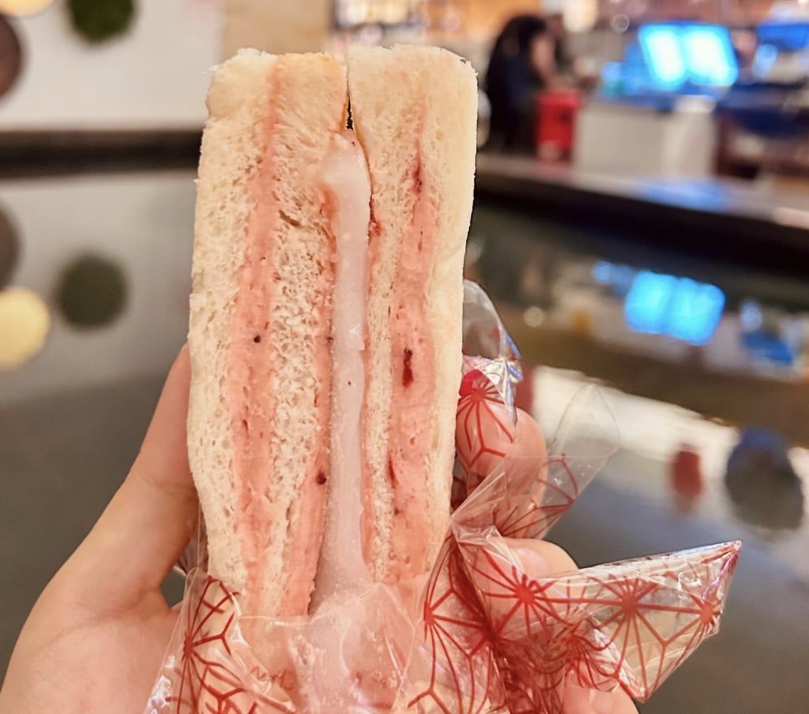 洪瑞珍草莓麻糬三明治哪裡買？北斗限定、價格一次看！