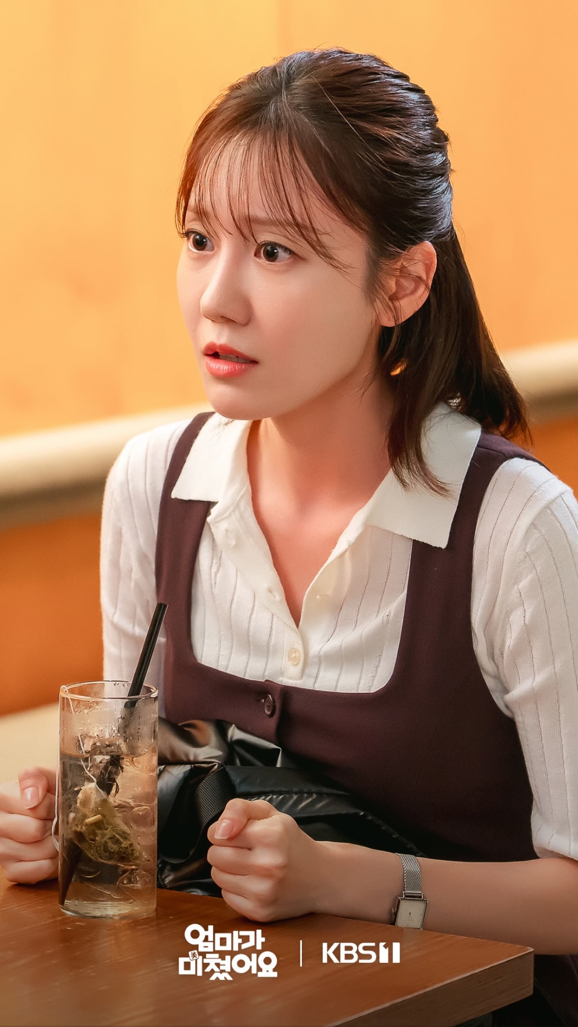 李漢偉、金希庭新劇《媽媽發瘋了》9月28日首播!劇中因外遇離家,妻獨撫三孩