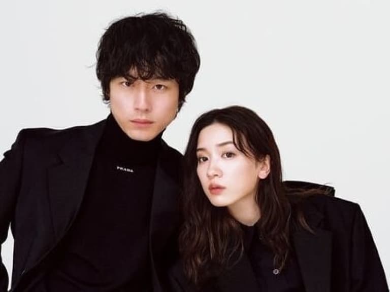 坂口健太郎 Kentaro Sakaguchi 閃婚宣布！3歲年上髮妝師愛情長跑5年 昔與永野芽郁三角戀曝光
