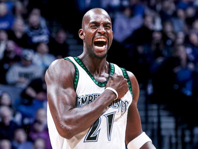 NBA／Kevin Garnett 爆經紀人擅拒 1.22 億美元續約！度假看報紙才知情，返美怒開除對方！