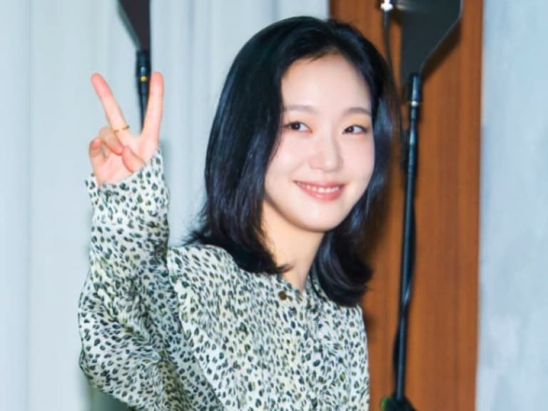 安恩真曝光與金高銀的「師徒情」！韓藝綜10學番同期卻稱「大前輩」，坦言大困擾時第一個找她