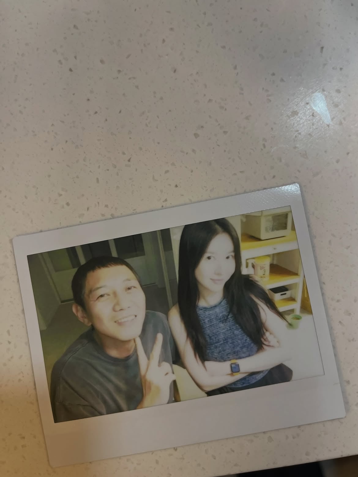 韓劇《金部長》男星元炫埈10月4日完婚!與女演員李受真結婚,甜蜜喊話:「互為彼此的依靠」