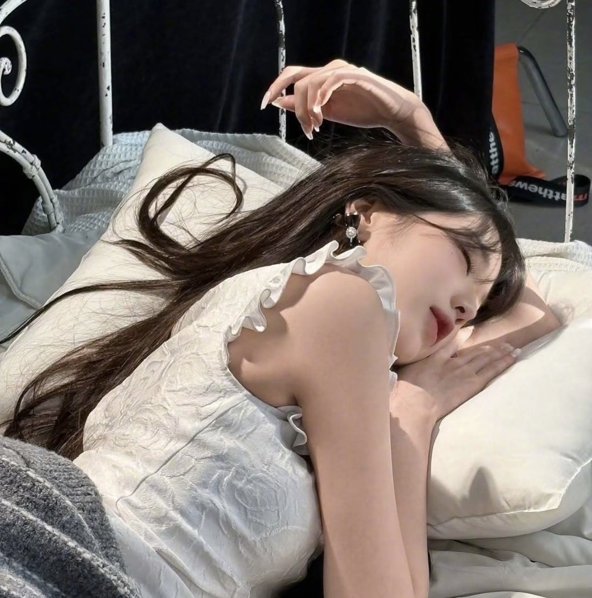 半夜睡不著怎麼辦?白眼法、478 呼吸法⋯5 種快速入睡方法一次看!