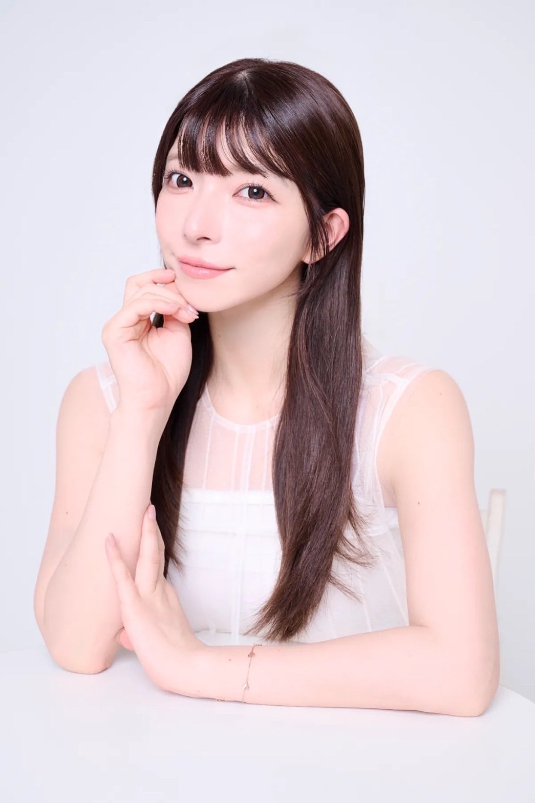 上原亞衣