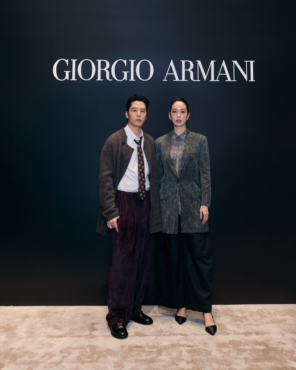 Giorgio Armani 台中旗艦店開幕!陳庭妮、胡宇威盛裝同框,米蘭珍藏檔案首度跨海展出!