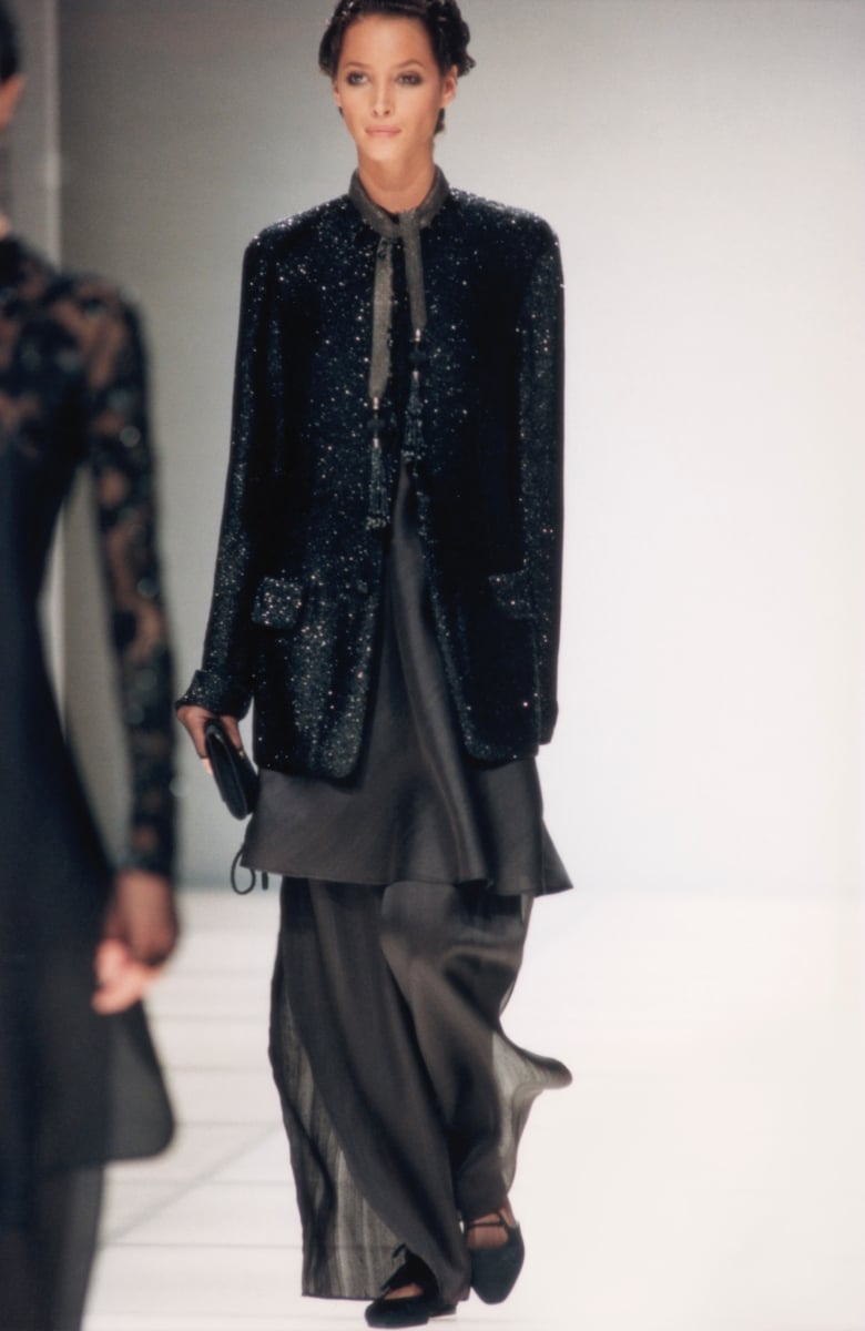 Giorgio Armani 台中旗艦店開幕!陳庭妮、胡宇威盛裝同框,米蘭珍藏檔案首度跨海展出!