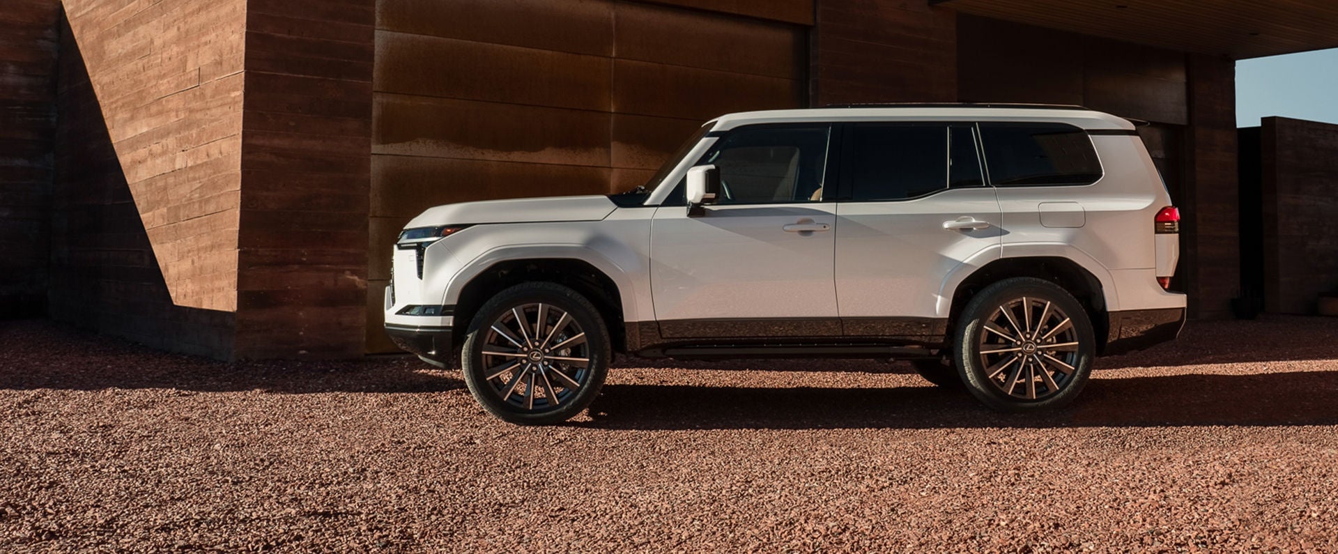 美國凌志 Lexus GX 2027年式漲價!SmartAccess 四門標配 最高調漲1565美元