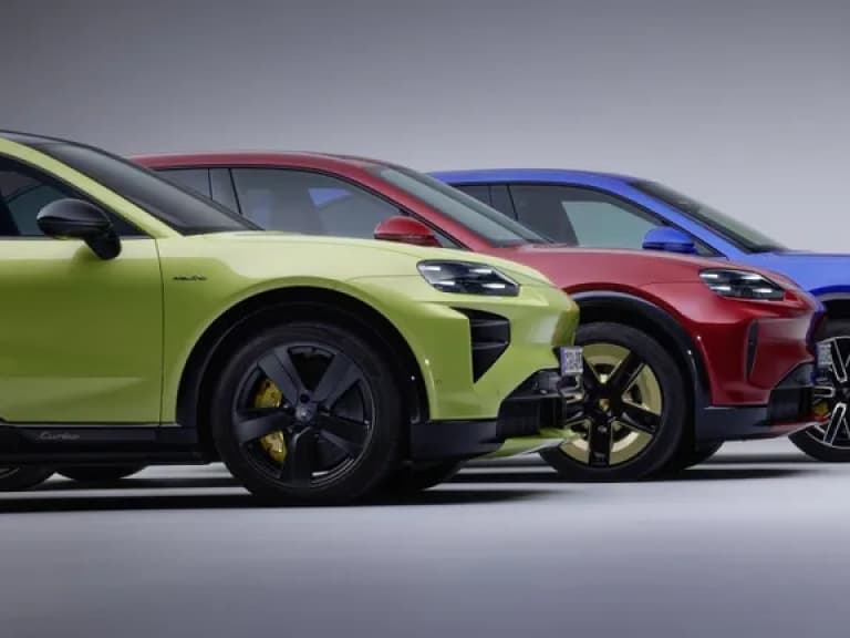保時捷 Porsche Cayenne 純電休旅新年式登場！免手開關門、豪華按摩椅⋯亮點一次看！