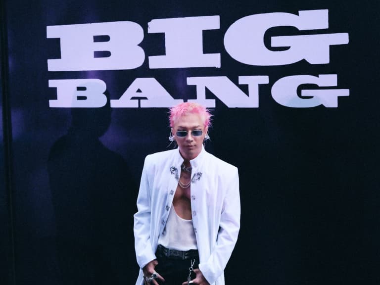 BIGBANG 太陽結婚 8 年仍甜到像熱戀！漢南洞約會閔孝琳，網友讚：「眼神很甜！」