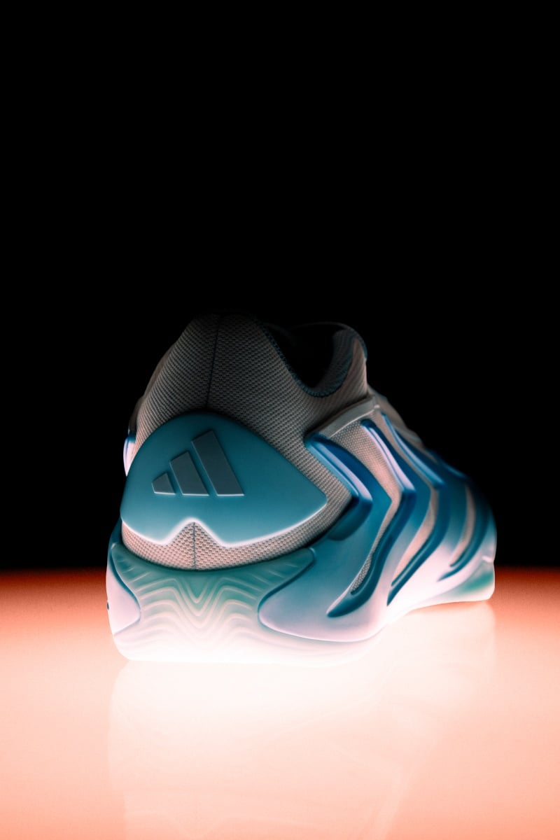 adidas Anthony Edwards 3 球鞋資訊一次看!全掌 HYPERBOOST、首發配色⋯台灣發售公開!