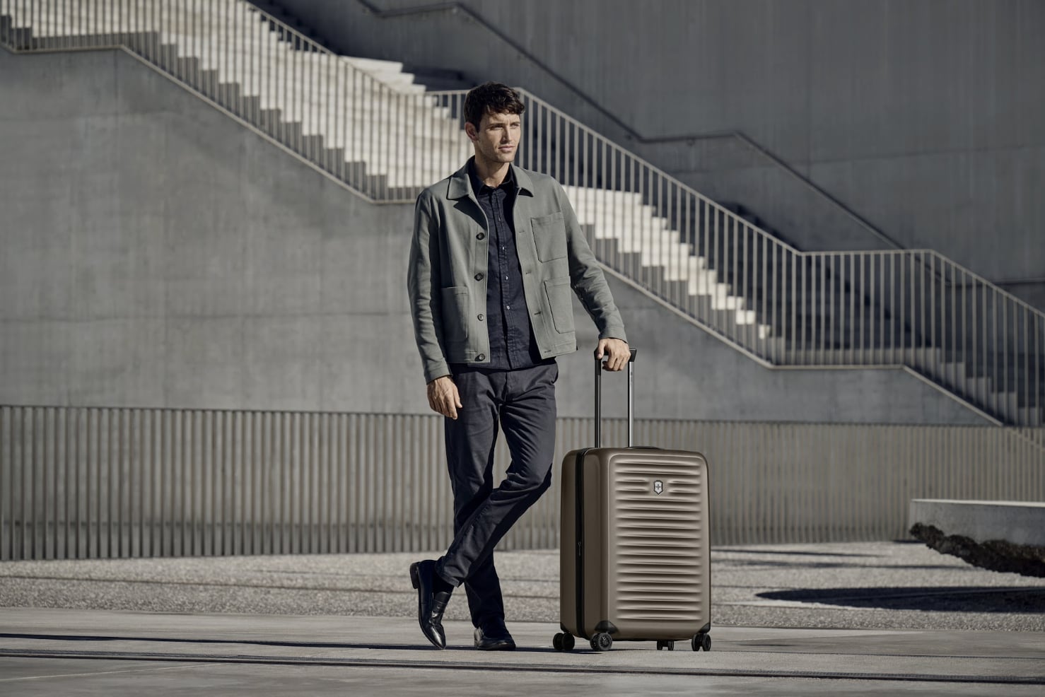 Victorinox 台北大巨蛋 Garden City 概念店開幕!MAVERICK 腕錶回歸,同步推出個人化服務與限時活動!