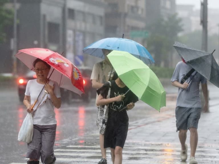 舒力基颱風最快週四生成！4天中秋連假恐遭狂掃台灣東側海面