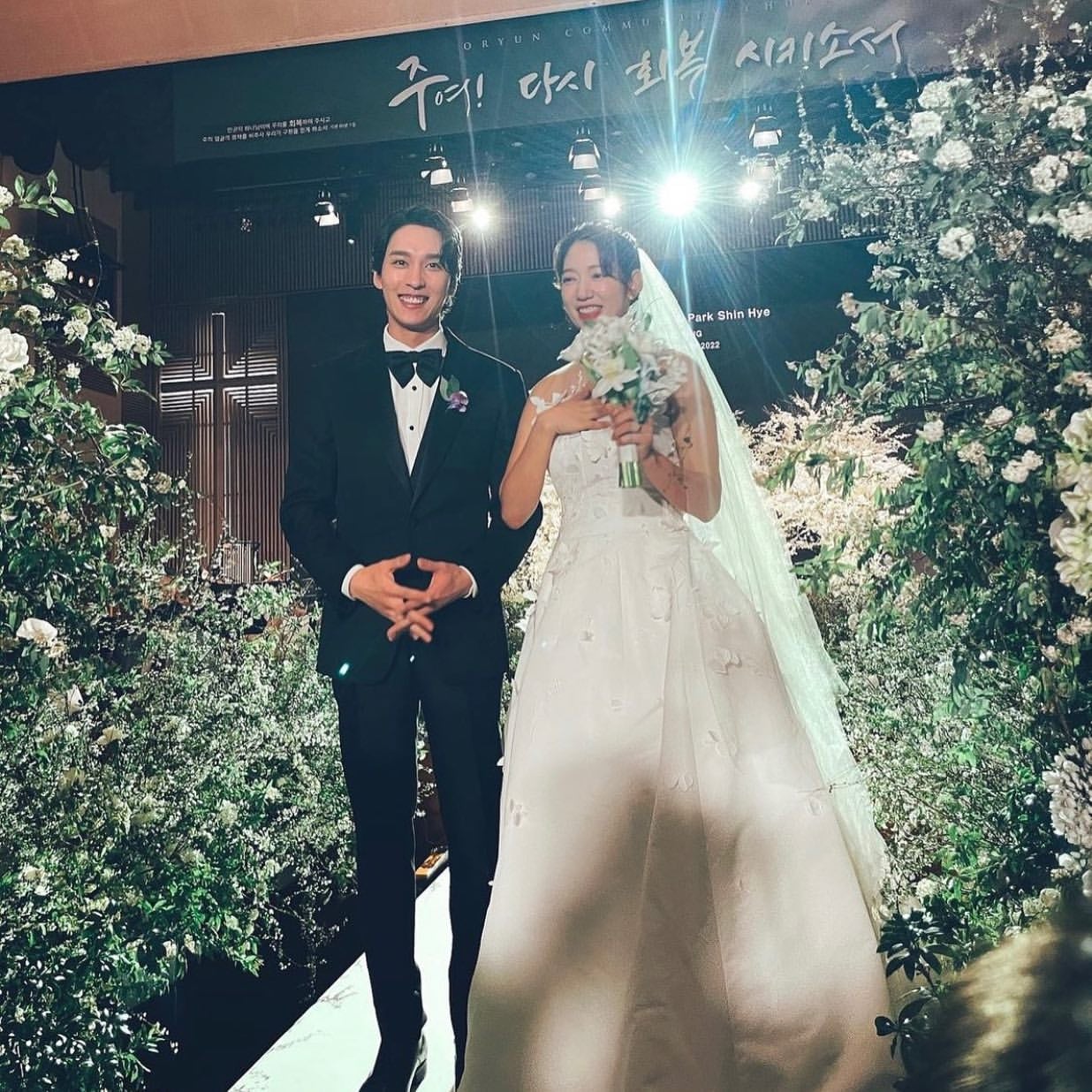 朴信惠 Park Shin-hye二度當媽!時隔4年產下女兒 崔泰俊升格二寶爸