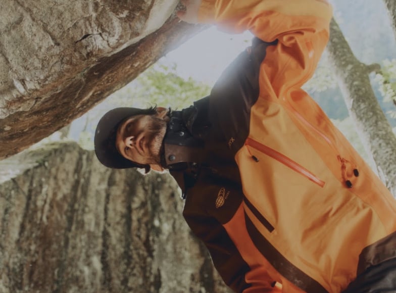ARC'TERYX × BEAMS 合作 25 週年!「KOYO 紅葉」聯名系列 6 款單品 9 月 25 日全球登場!