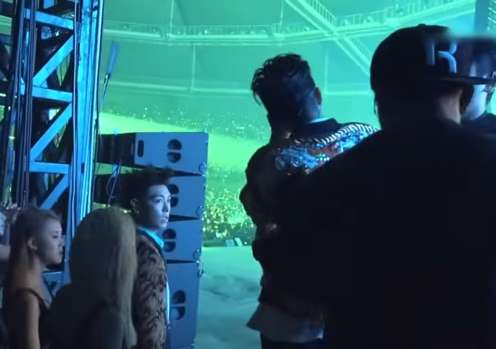 BIGBANG 台北開唱倒數!GD 昔日後台累癱畫面流出,網心疼:「難怪空白期這麼久」