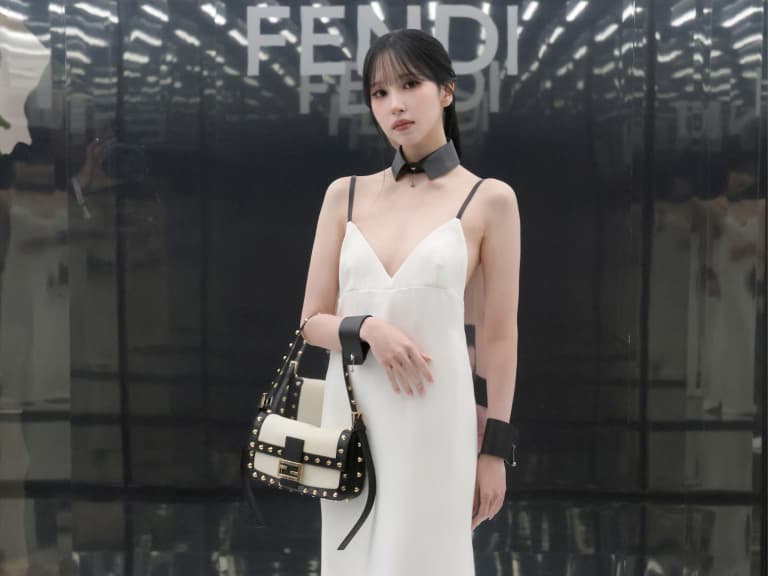 TWICE Mina 身高 163 亮相 Fendi 米蘭時裝週！絕美造型辣出新高度！