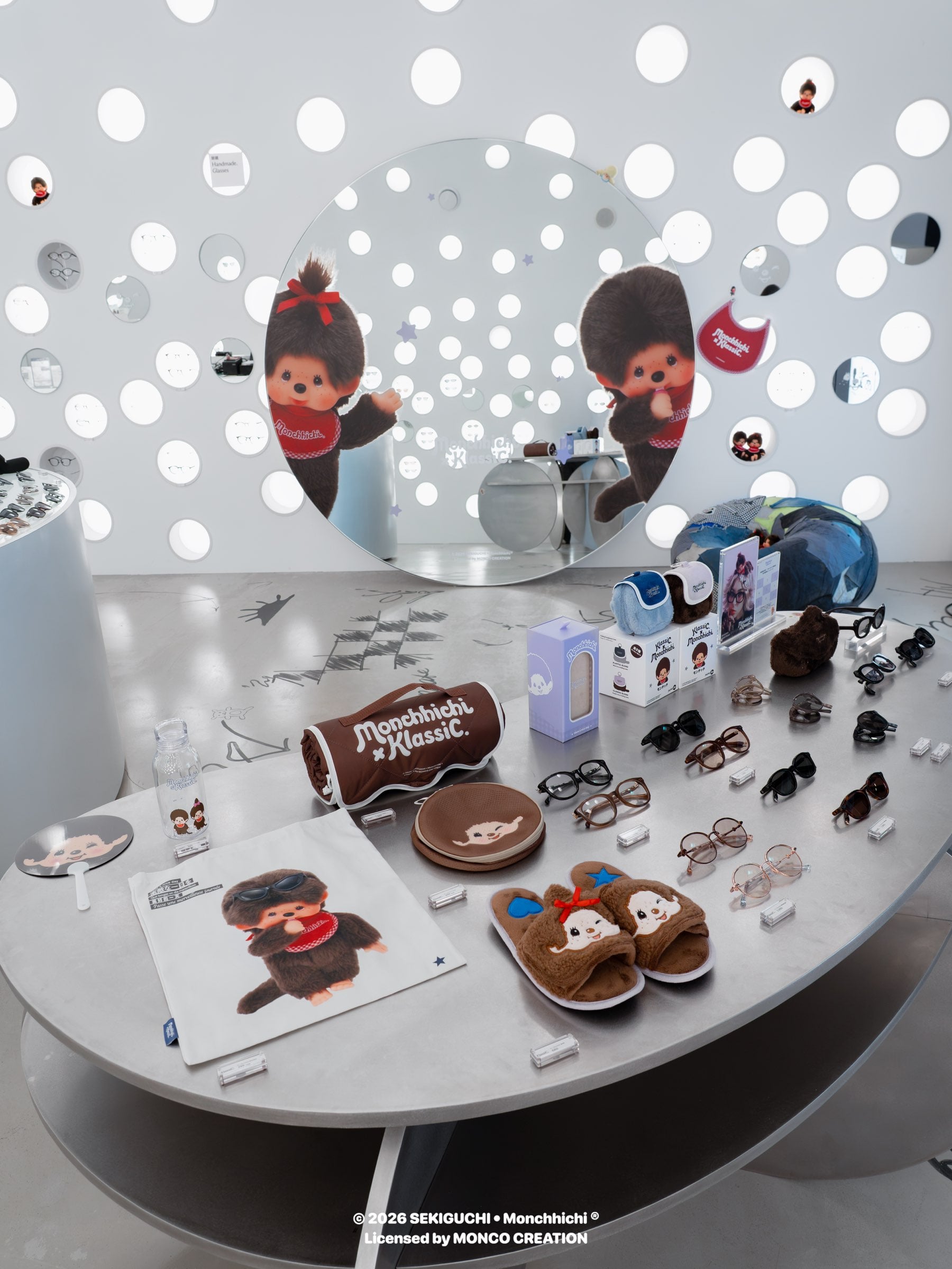 KlassiC. x Monchhichi 蒙奇奇/夢奇奇限量聯名系列登場!特色鏡框、超萌周邊⋯一次看!