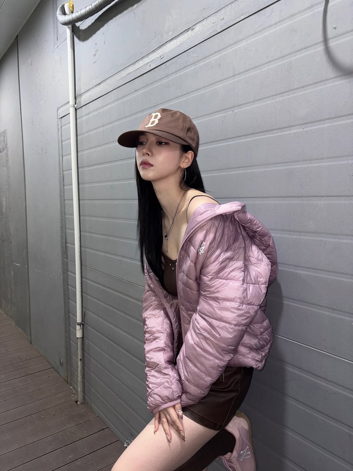 秋季髮色回歸黑!曹薇娟 Miyeon、Karina、中村一葉曬全黑髮型 4種捲度示範質感氣質美人