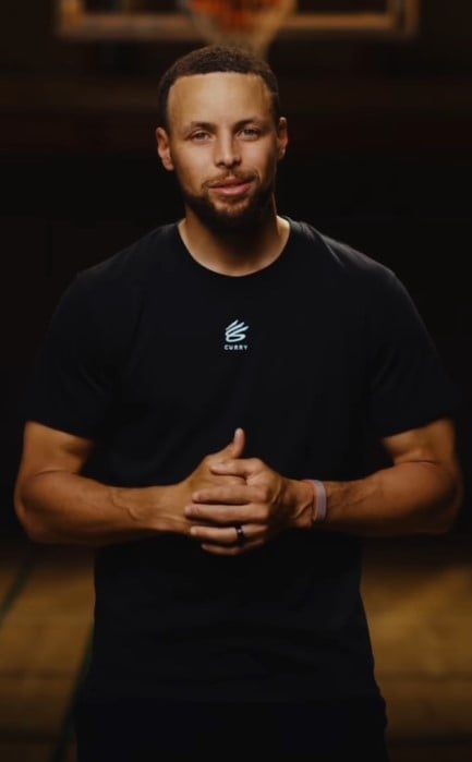 史蒂芬柯瑞 Stephen Curry 續約金州勇士曝光!2年1.16億美元忍痛降薪 網讚神主牌佛到不行